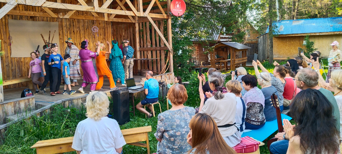 Конецерт на фестивале "Земля - наш дом единство"