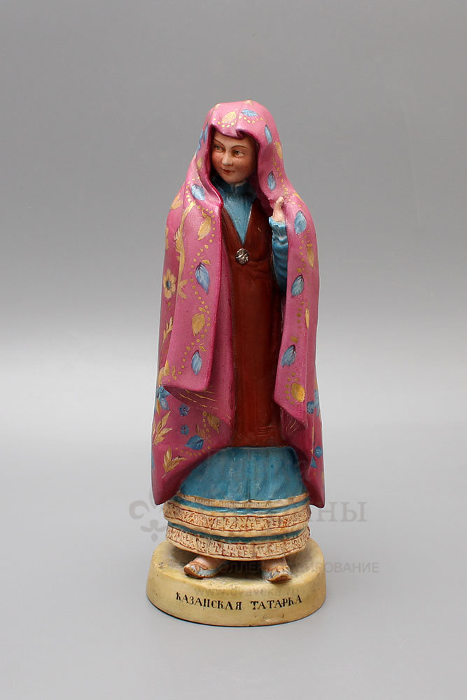 Cтатуэтка «Казанская татарка» (серия «Народы России»), бисквит, Вербилки (бывш. Гарднер), 1927-30 гг. Фото с нашего сайта dvaveka.ru
