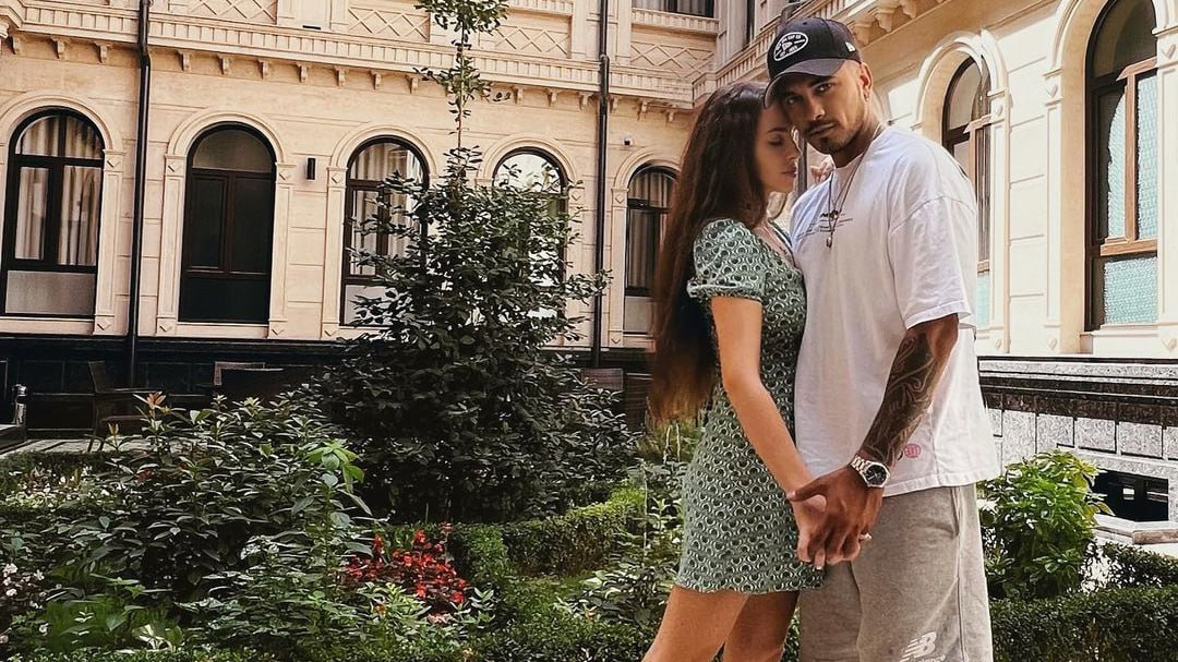 Фото: instagram.com (запрещен на территории РФ)/anastaciashvetsova / Натан и его жена Анастасия