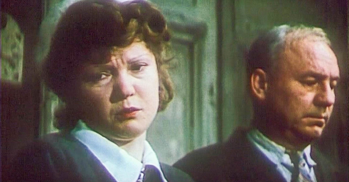 Людмила Гурченко в роли Любы и Николай Рыбников в роли Федора Ивановича