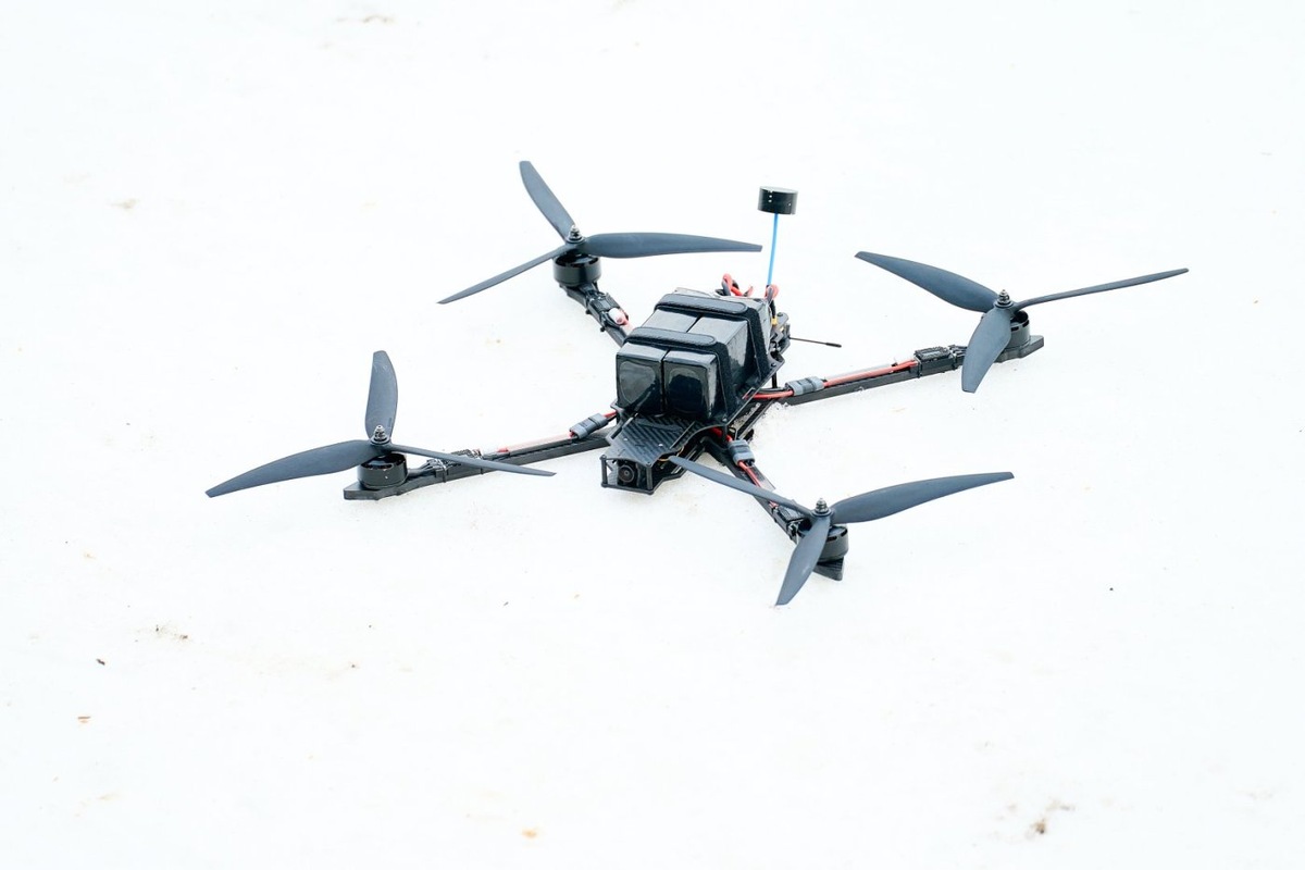    В Екатеринбурге прошел очередной выпуск операторов БПЛА