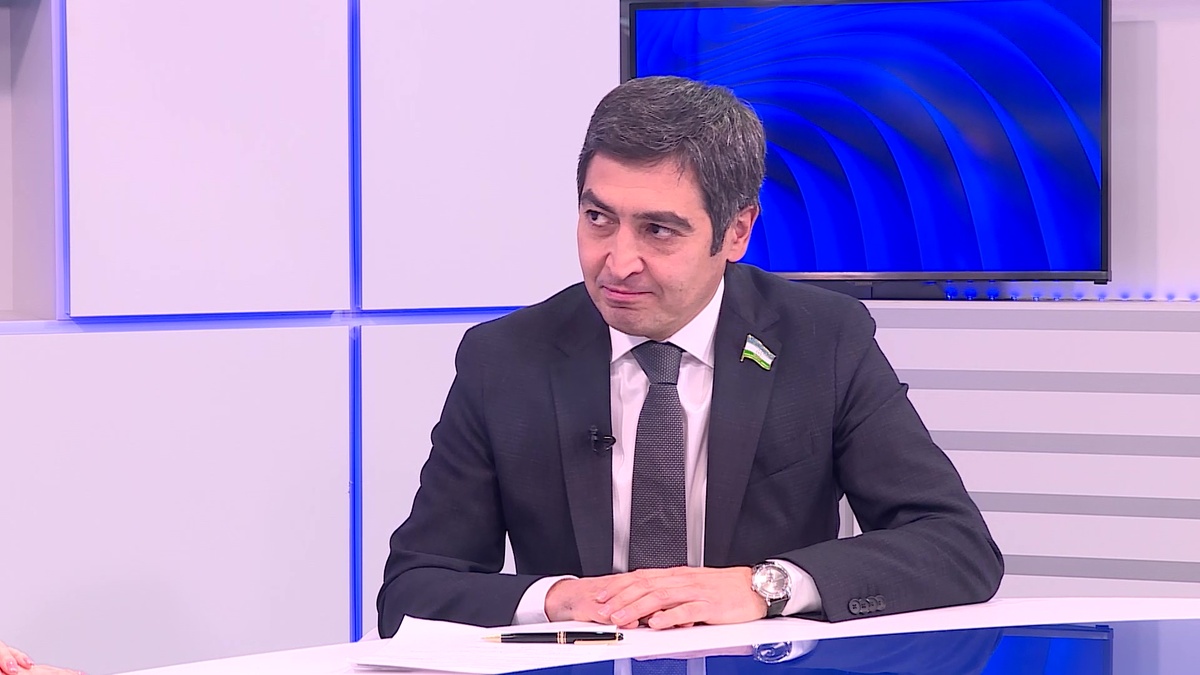    Депутат Госсобрания-Курултая Башкирии Рустем Ахунов стал гостем программы "Вести.Интервью"