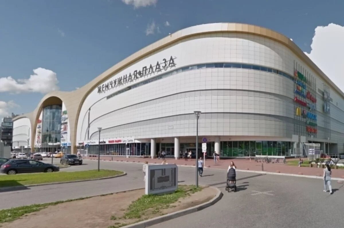    Суд наложил арест на ТРЦ «Жемчужная плаза» на юго-западе Петербурга