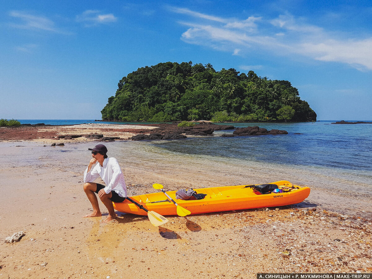 Катаемся на каяке вокруг острова Либонг.