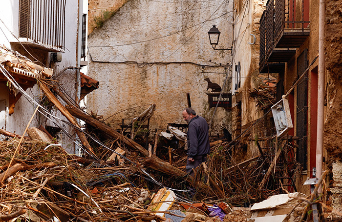    Последствия наводнения в Летуре. Испания.Susana Vera/Reuters