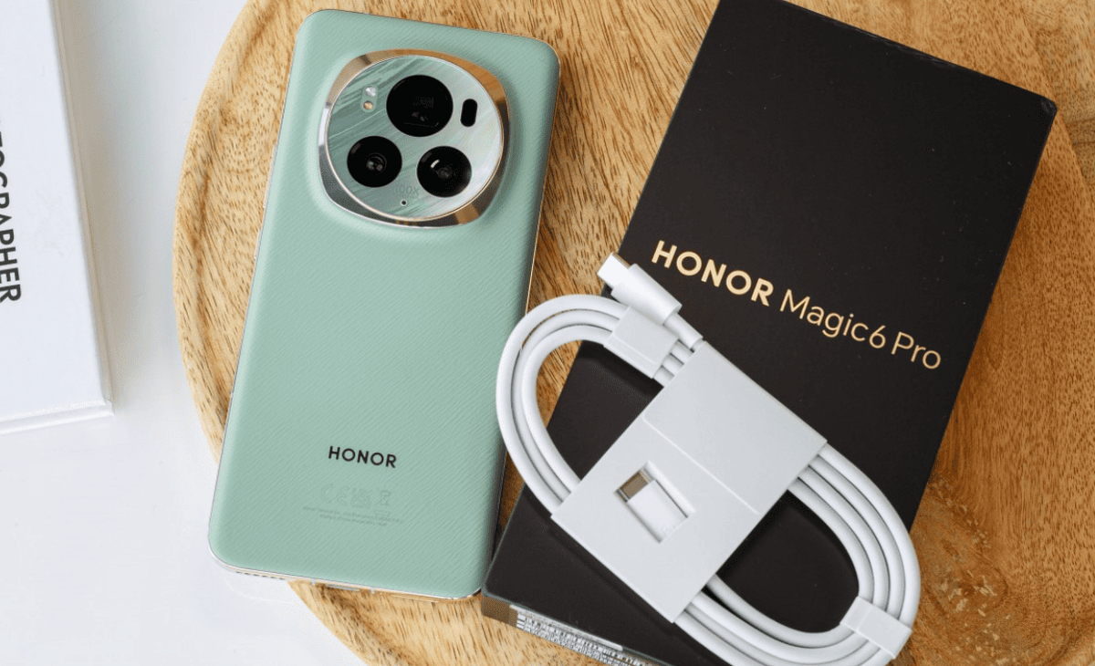 Если вы поклонник HONOR или ищете интересный флагманский смартфон, стоит обратить внимание на эту модель. Фото: gsmarena.com