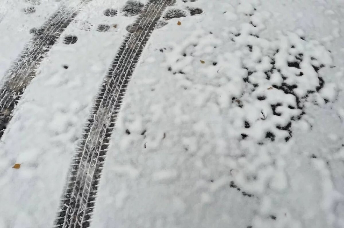    Тверских водителей предупредили о снеге и гололёде