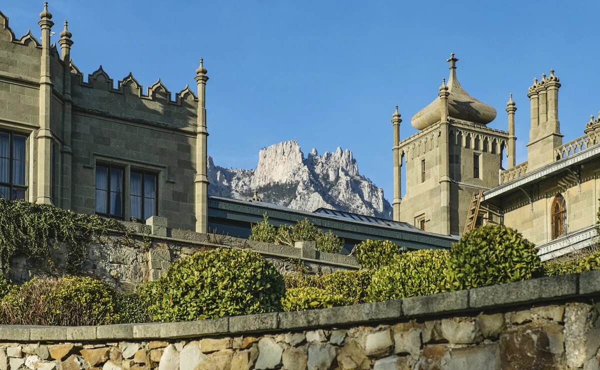    Крым на новогодние праздники: где отдыхают туристы и сколько стоят туры