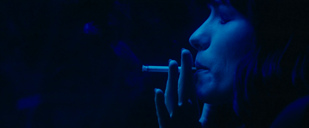 Кадр из фильма "Сталкер / Странная милашка" (2023)