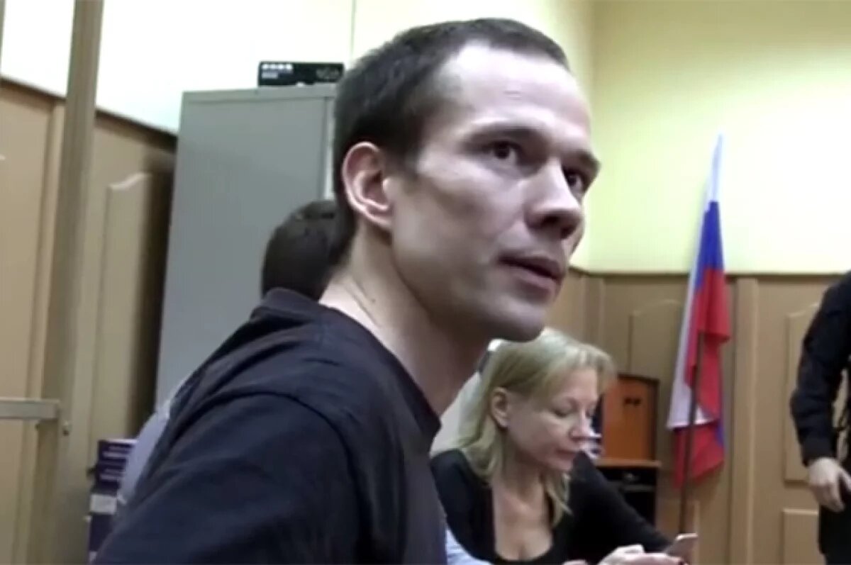    Вдова воевавшего за ВСУ Дадина заявила, что его могли убить сослуживцы