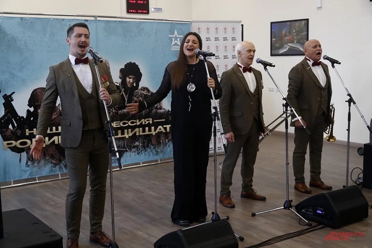    Чувствуется единение.