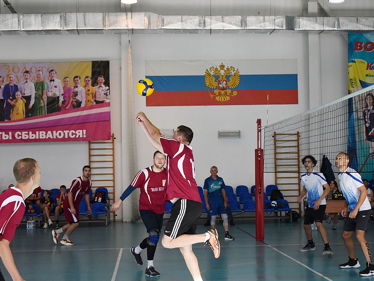 Встреча команд «Знамя Октября» и поселка Первомайский / Фото марины Любченко.  📷

