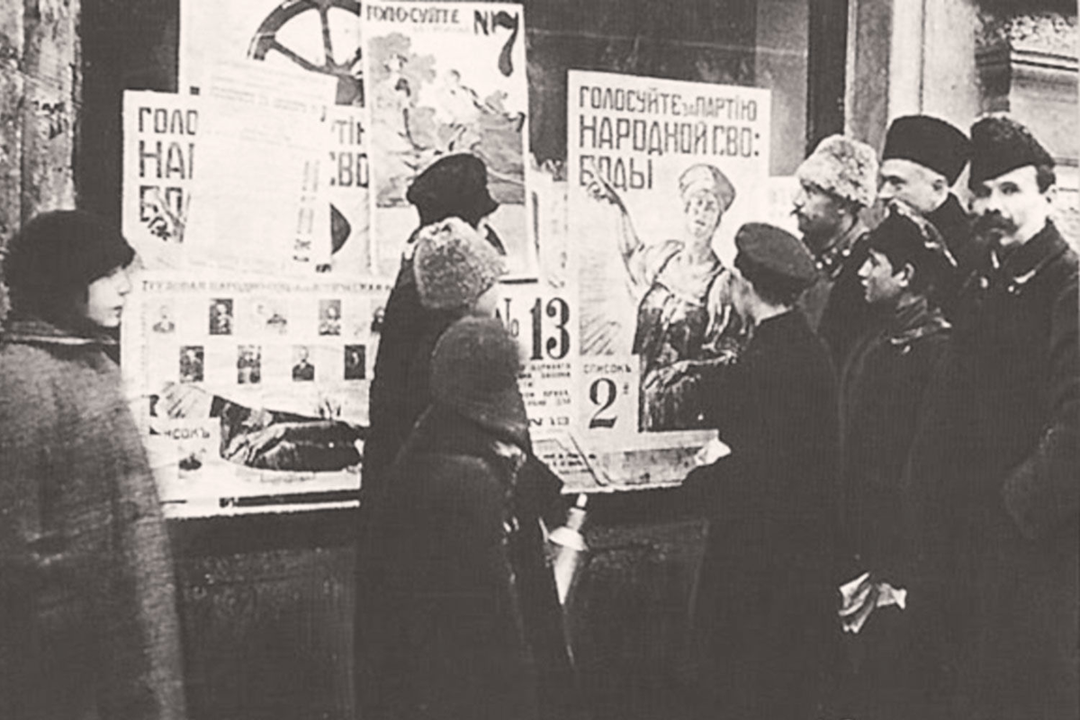 Фото сохранились, интернеты помнят все. 