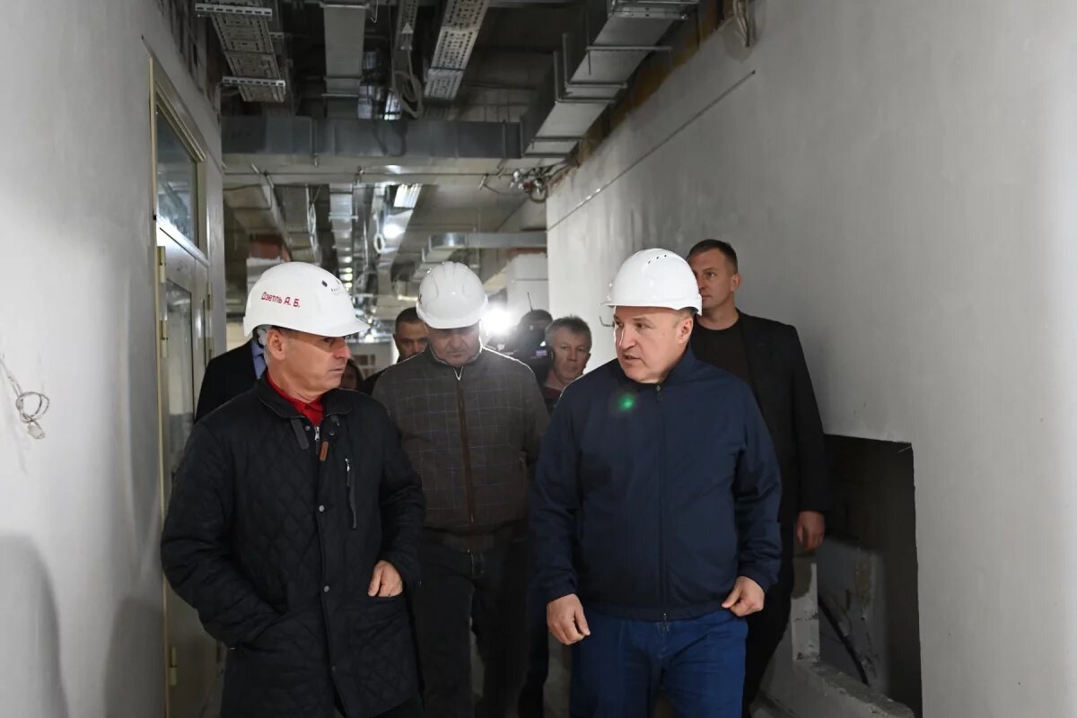    Глава РА поставил задачи по завершению строительства школы в Яблоновском