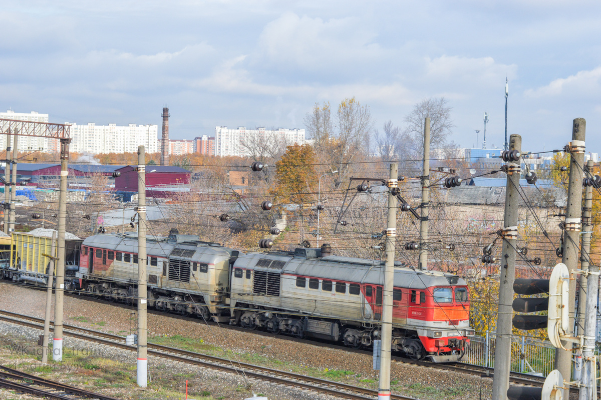 2м62у 1043 около платформы панки