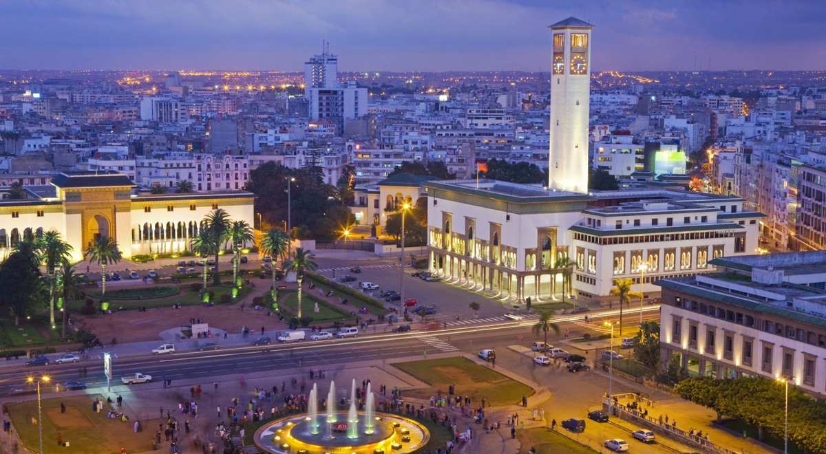 Касабланка. Источник: https://i.artfile.me/wallpaper/20-11-2019/1920x1080/casablanca-marocco-goroda---panoramy-1486410.jpg