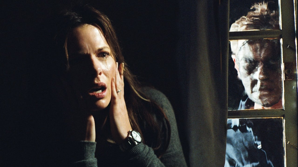 Кадр из фильма "Вакансия на жертву" 2007 года