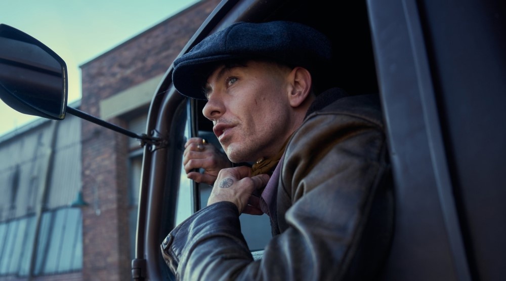     Кадр со съемок фильма по «Острым козырькам» / Фото: соцсети Netflix