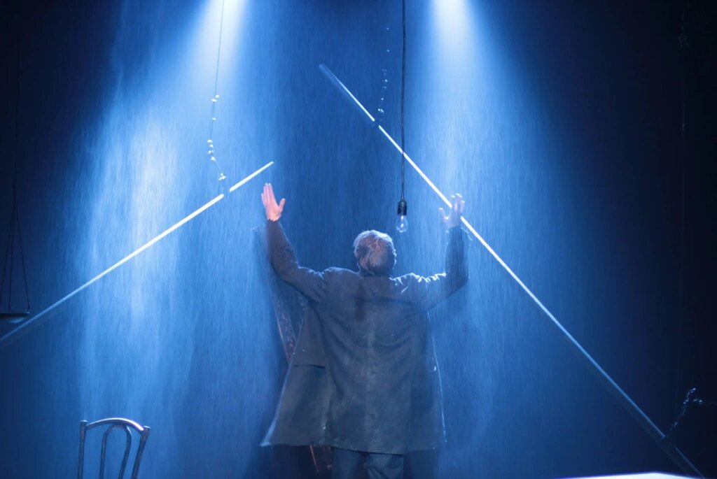 Правообладатель: театр «Мастерская».