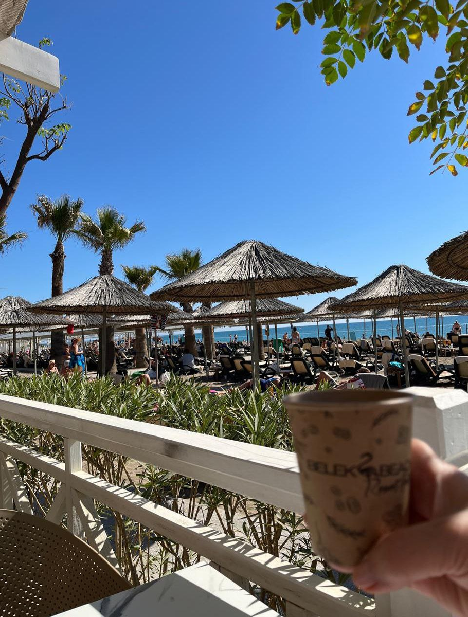 Утренний кофе на террасе. Фото автора