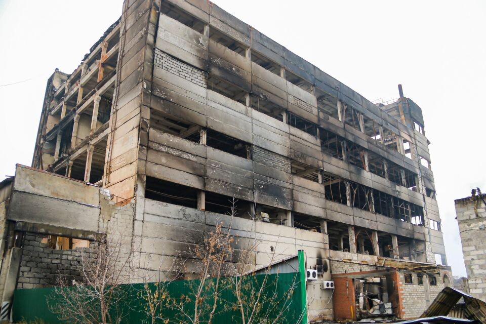    Здание БМК после пожара. Источник: Виталий Барабаш