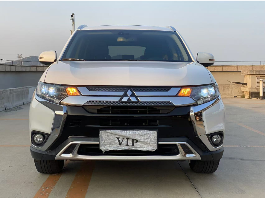 Фото внешности, листайте.