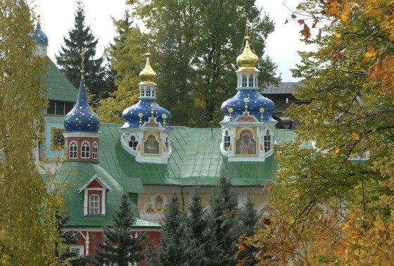    Свято-Успенский Псково-Печорский монастырь