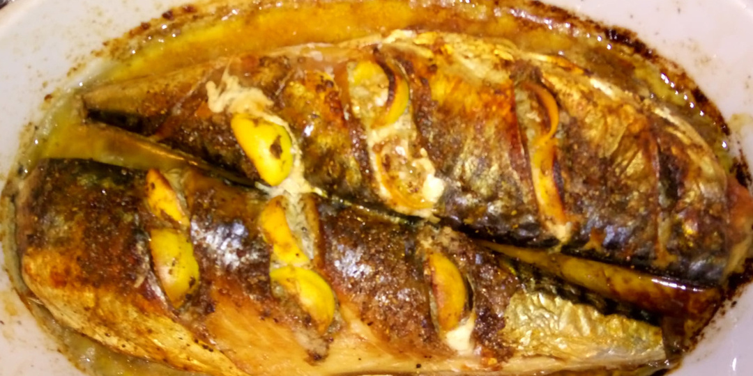 Скумбрия, запечённая в духовке