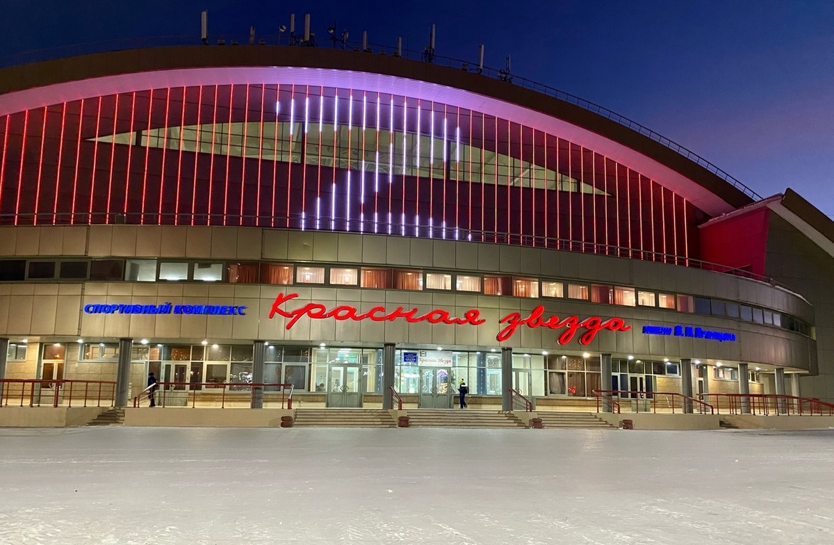 Иртыш принимает соперников в манеже Красная Звезда