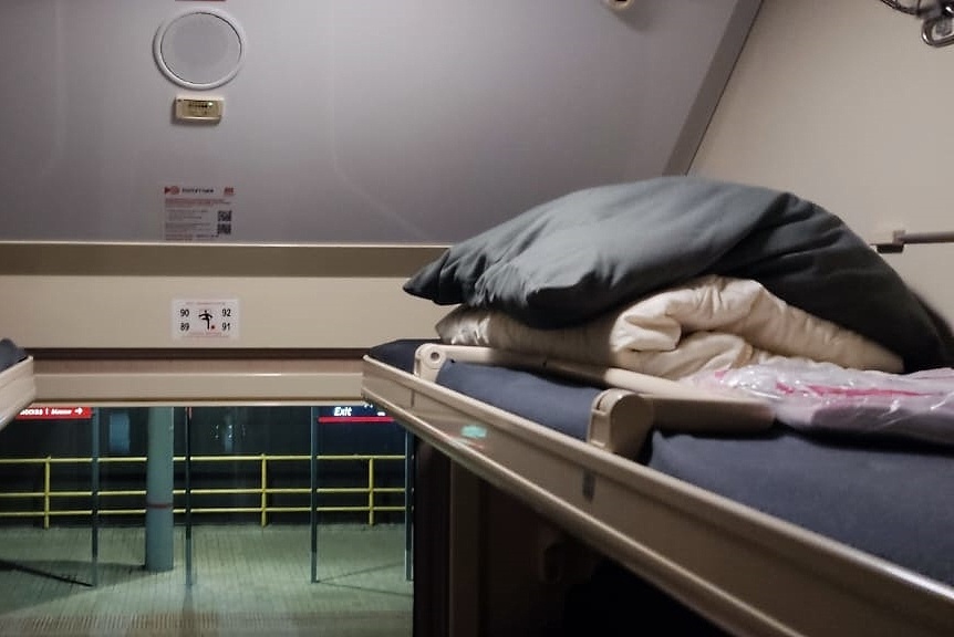 Фото канала Оттенки черного