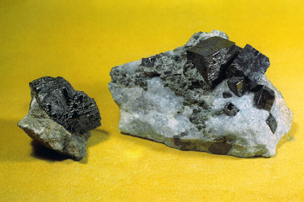    Перовскит / Георгий Зельма/РИА Новости