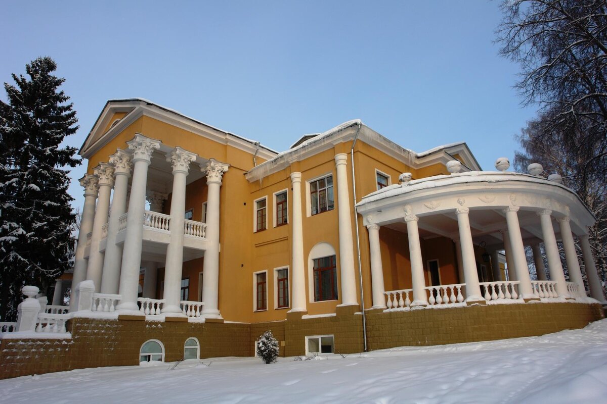 Историческое здание санатория им. Станко, Ивановская область. Фото из открытых источников.