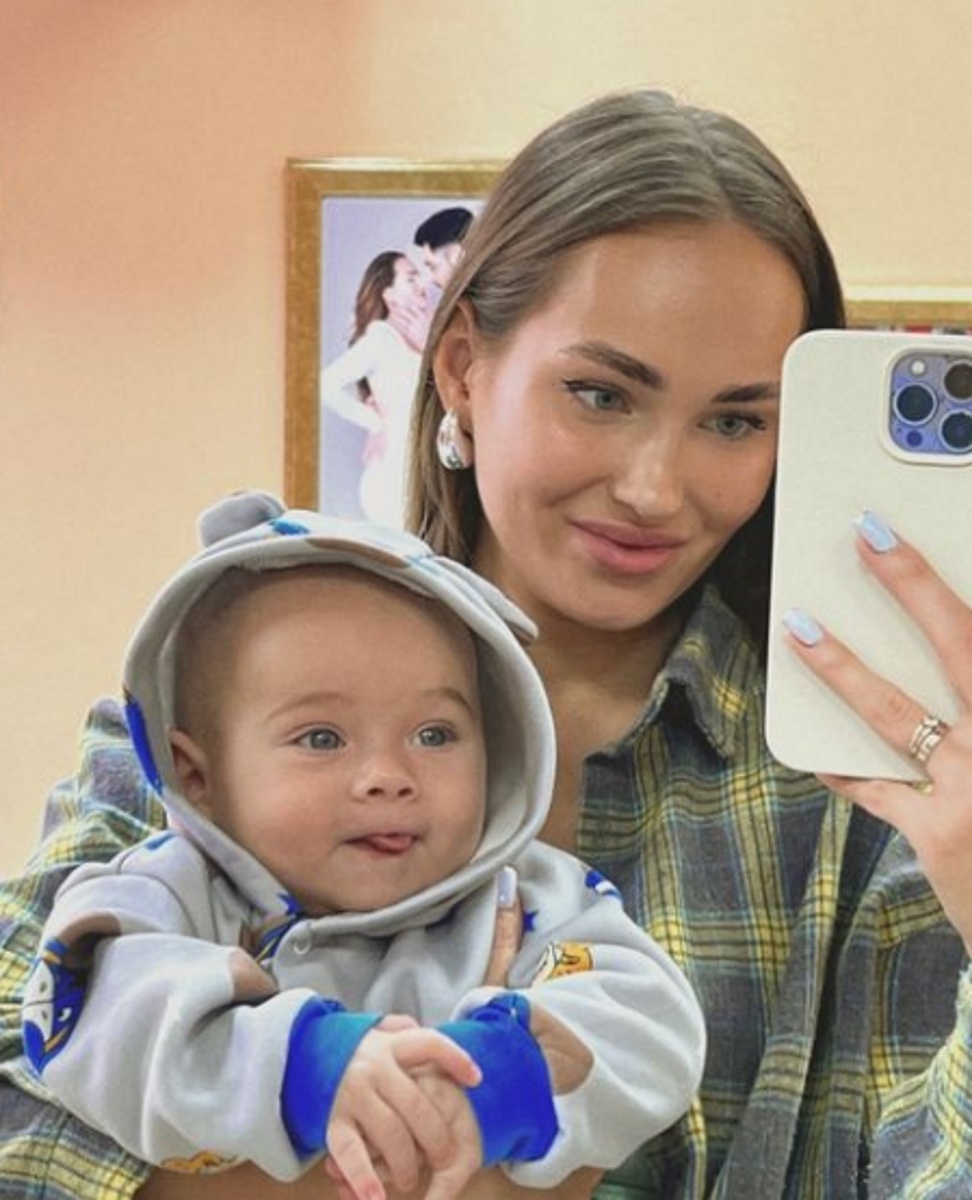 Виктория Лысковец с сыном Леоном. Фото: соцсети