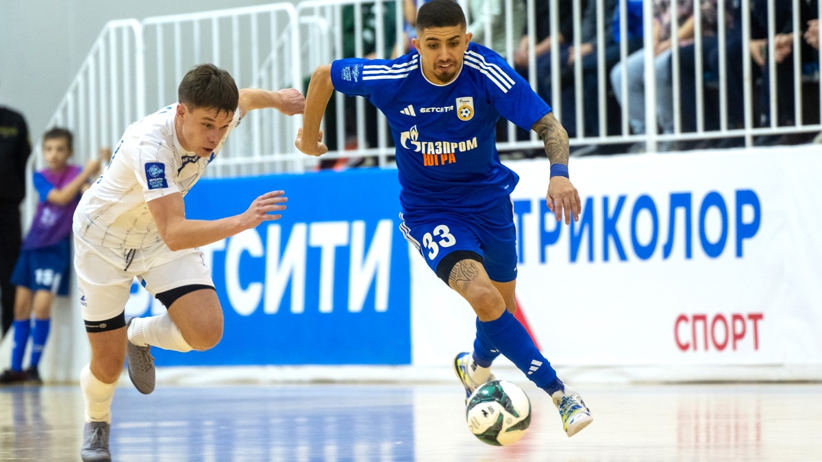    Футболисты «Газпром-Югры» обыграли соперников из «ИрАэро»