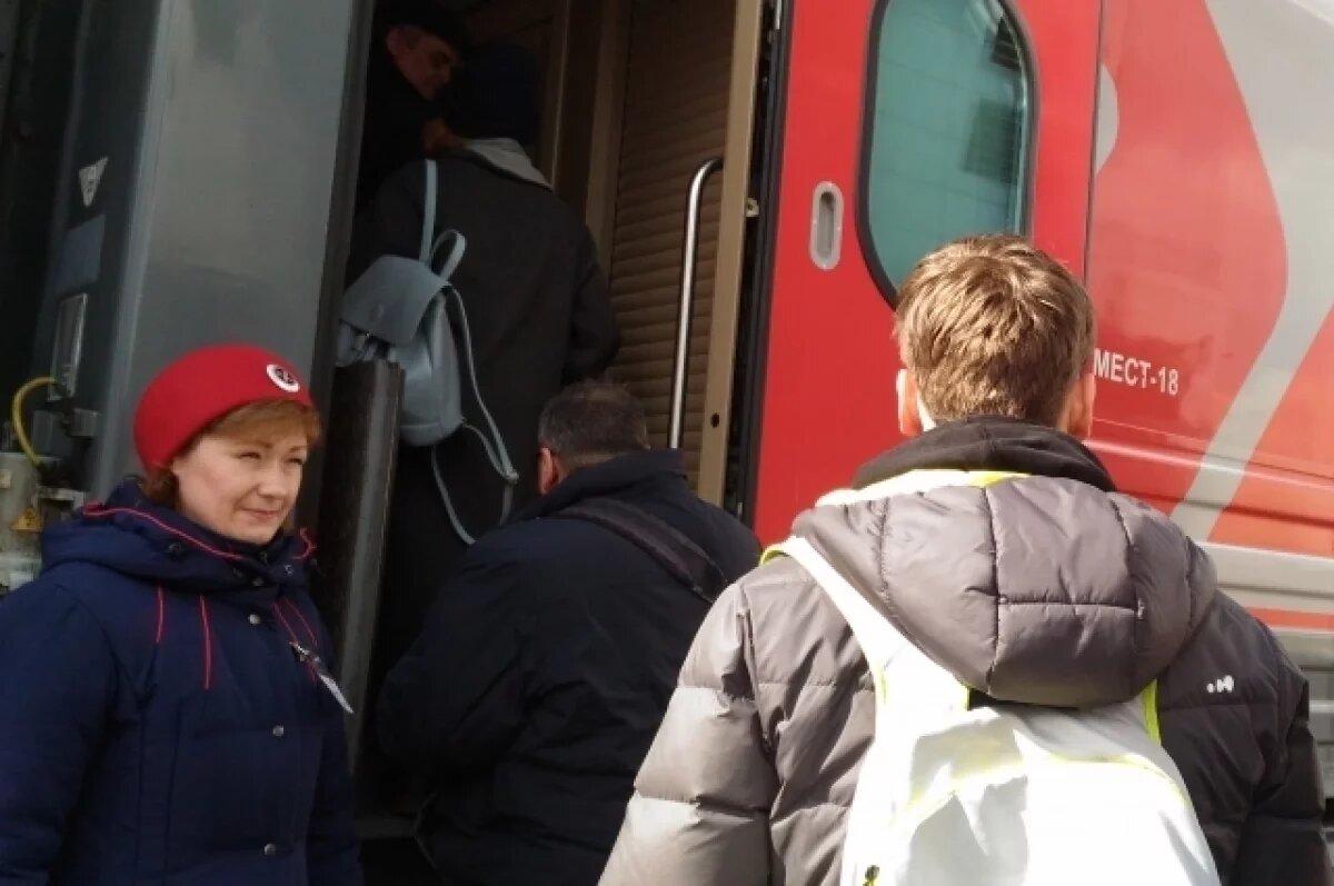    Приставы подкараулили должника по алиментам на вокзале в Пермском крае