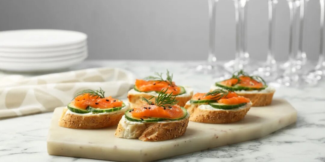 7 оригинальных рецептов канапе для фуршета