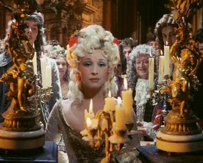 Кадр из фильма «Сказ про то, как царь Пётр арапа женил» (1976). Скриншот.