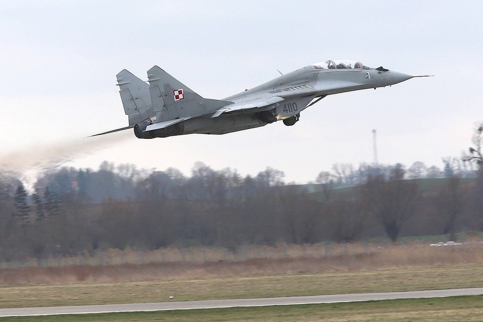 Зеленский выставил Варшаве претензии по поводу того, что Польша не спешит поставлять для нужд ВСУ обещанные МиГ-29. Фото: GLOBAL LOOK PRESS