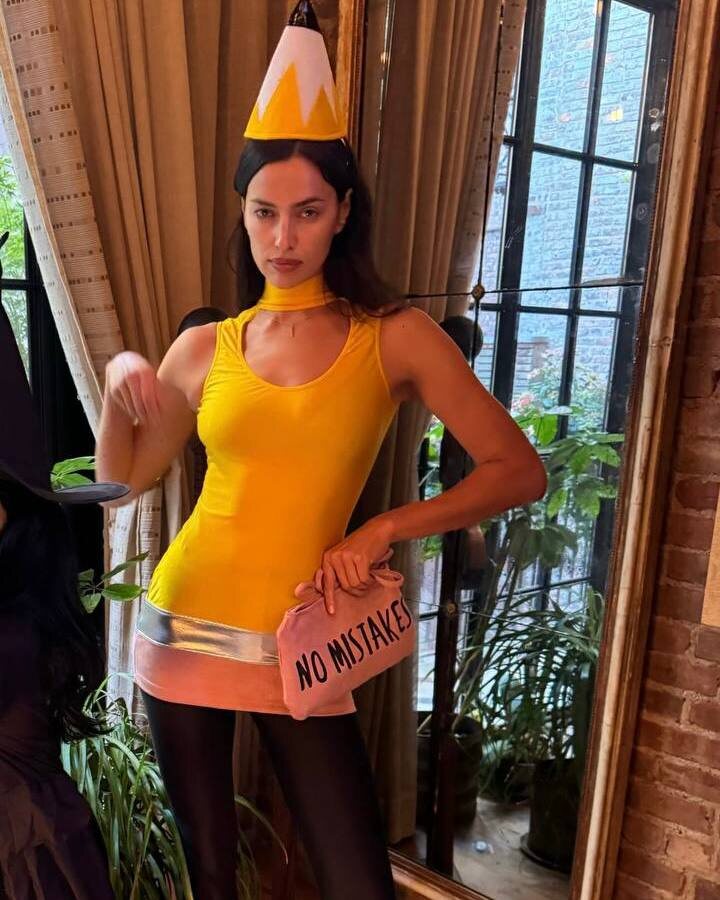 Ирина Шейк в образе карандаша на Хэллоуин 2024 года