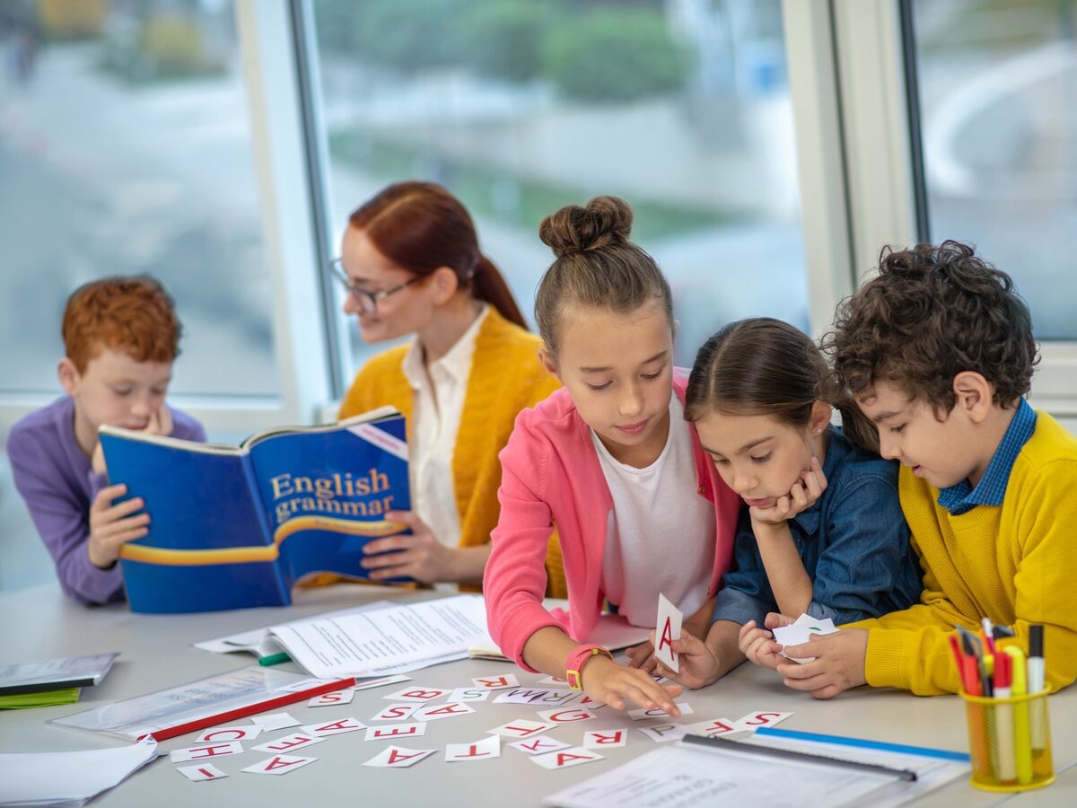 Дочке нравится учиться в UFirst, и нас радует ее прогресс. Поэтому, когда у нас появился сын, мы сразу решили, что в свое время он присоединится к сестре