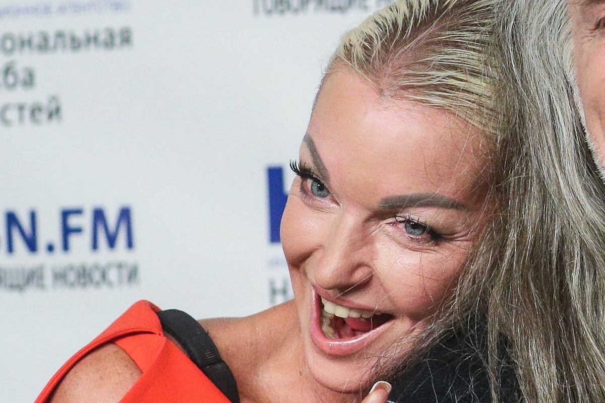 Анастасия Волочкова до сих пор ни разу не была официально замужем. Фото: globallookpress.com