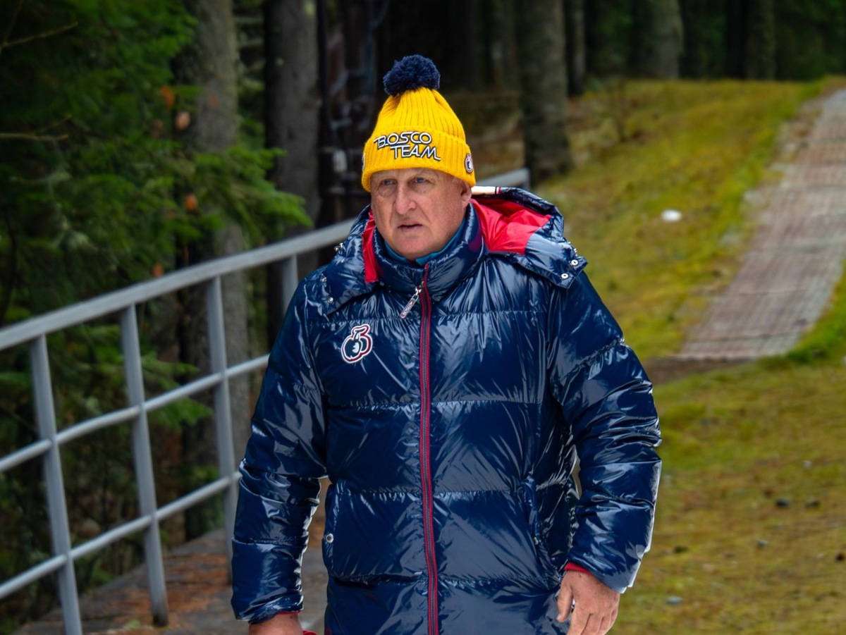    Старший тренер сборной России Юрий Бородавко: остаётся только благодарить организаторов трассы в Ханты-Мансийске