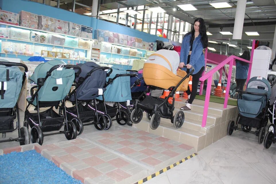 Где купить коляску для новорожденных в Новомосковске