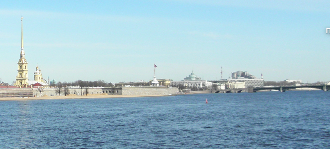 Петропавловская  крепость и Троицкий мост в Санк-Петербурге в 2023 году