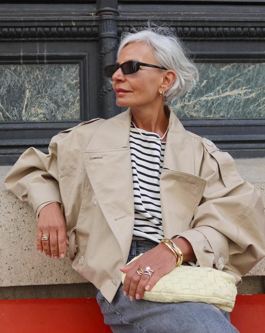    Селебрити и модницы не скрывают седину, а делают её своей изюминкой.Соцсети @greceghanem