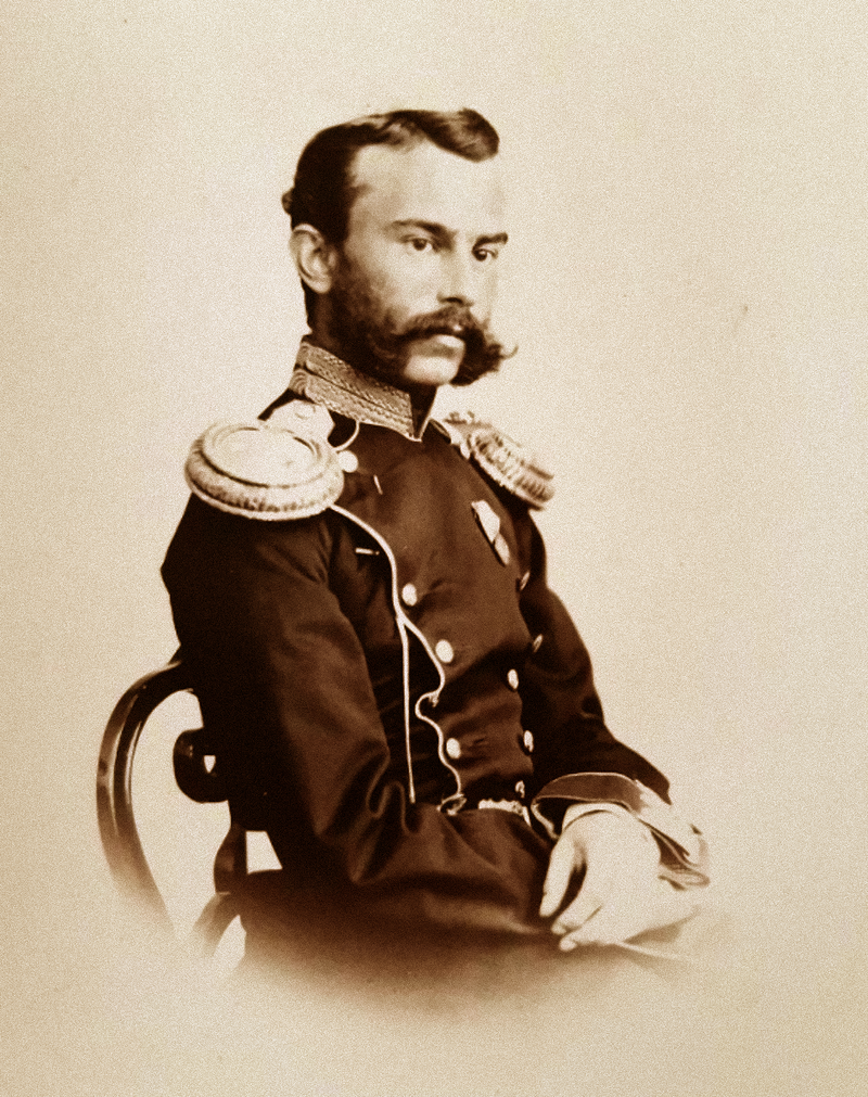 Владимир Николаевич Клевезаль (1835-1915), командир Орловского полка в форме гв.Измайловского полка 31.10-22.11.1877, здесь он в форме гв. Измайловского полка, в котором в 1877г. командовал батальоном до нового назначения - фото 1862