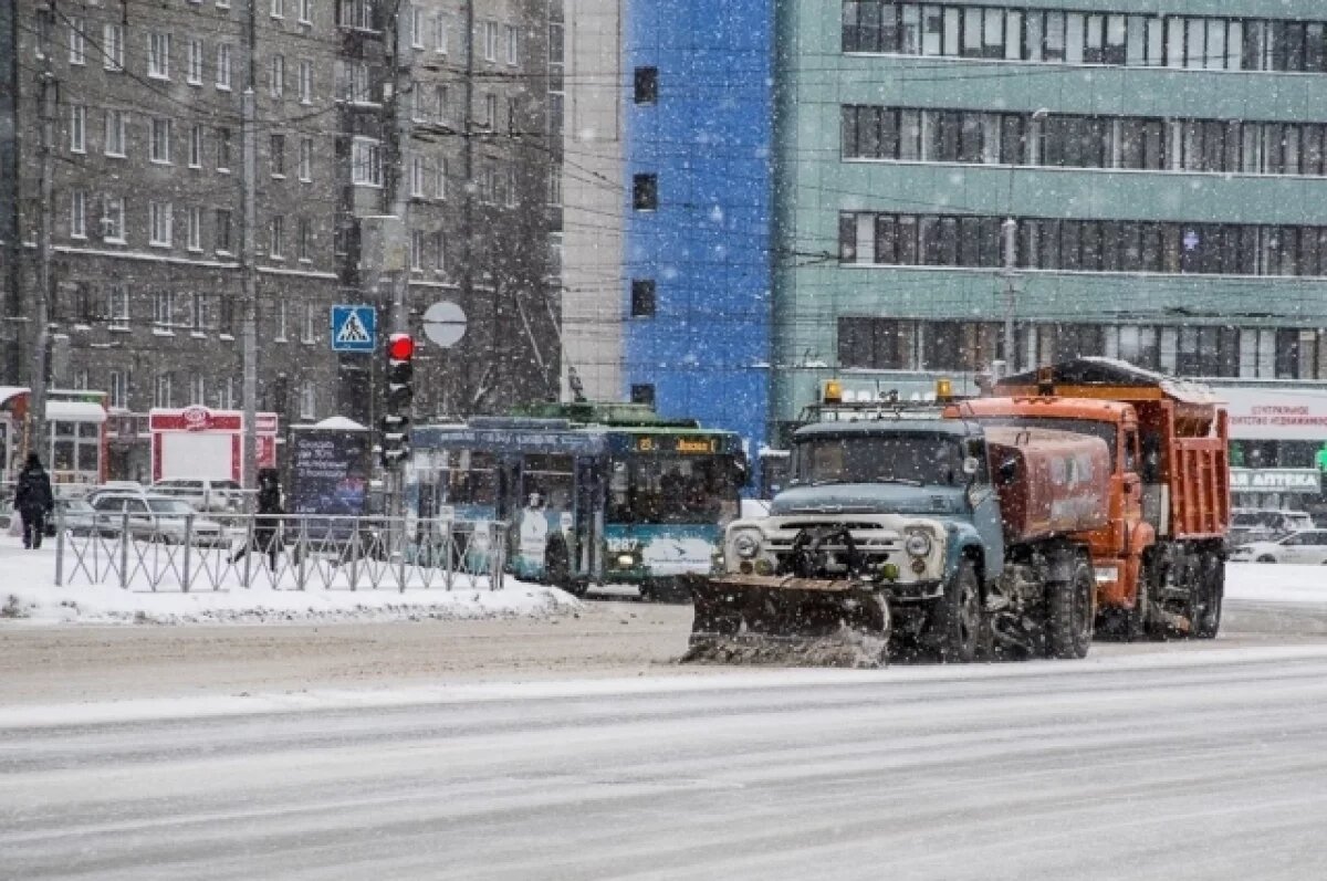    Более тысячи машин будут чистить снег зимой на новосибирских трассах