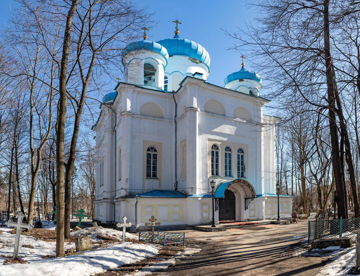    Крестовоздвиженский собор в Петрозаводске. Фото: ИА «Республика» / Леонид Николаев
