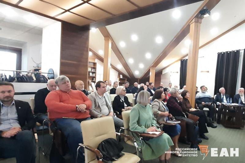    ЕАН/На обсуждении проекта было многолюдно