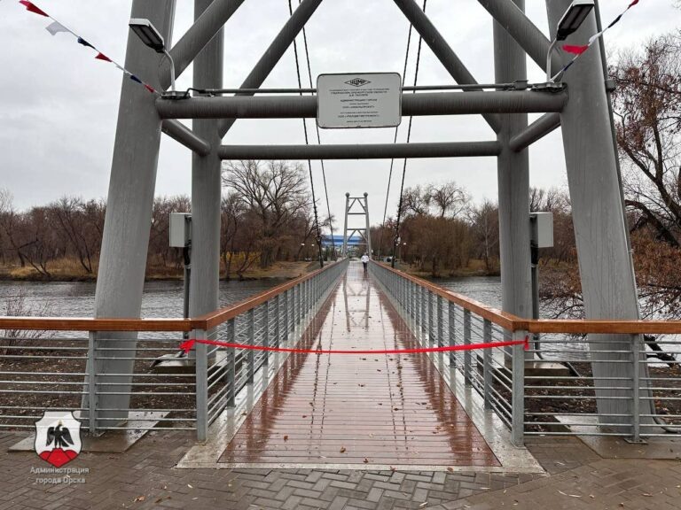    В Орске открыли новый вантовый мост через озеро Песчаное Марина Шарт